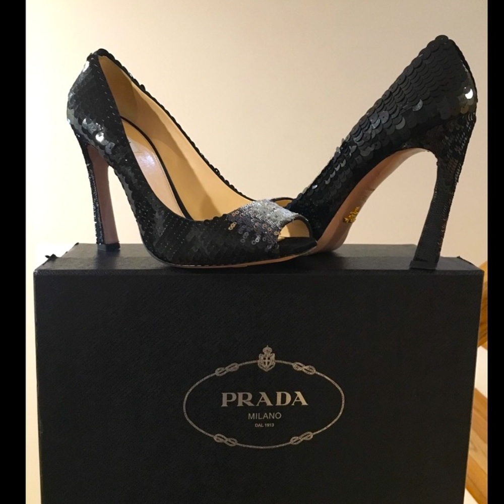 EXCELLENT PRADA sequin pumps heels EU 39